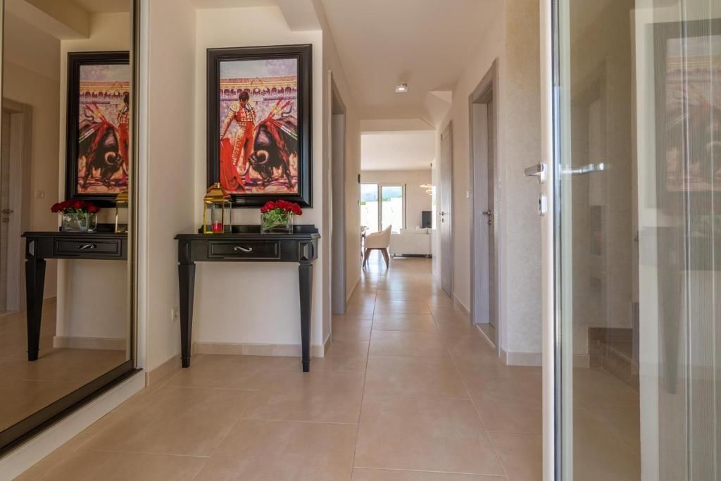 Виллы Luxury Villa Crystal Blue Свети-Стефан-111