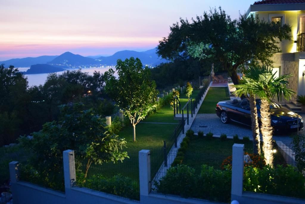 Виллы Luxury Villa Crystal Blue Свети-Стефан-51