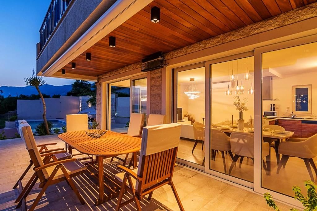 Виллы Luxury Villa Crystal Blue Свети-Стефан-91