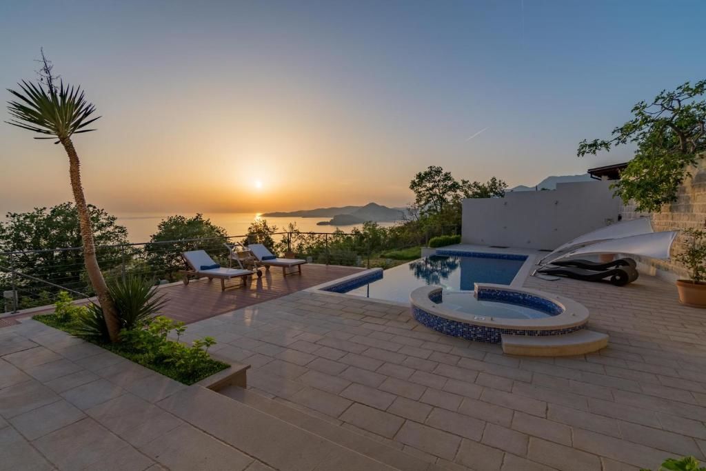 Виллы Luxury Villa Crystal Blue Свети-Стефан-99