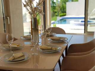 Виллы Luxury Villa Crystal Blue Свети-Стефан Вилла с собственным бассейном-24