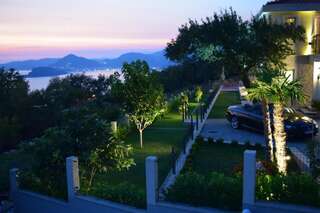 Виллы Luxury Villa Crystal Blue Свети-Стефан Вилла с собственным бассейном-48