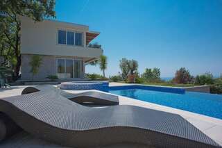 Виллы Luxury Villa Crystal Blue Свети-Стефан Вилла с собственным бассейном-69