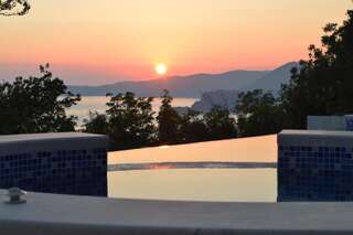 Виллы Luxury Villa Crystal Blue Свети-Стефан Вилла с собственным бассейном-9