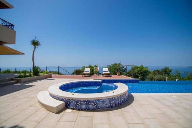 Виллы Luxury Villa Crystal Blue Свети-Стефан-127