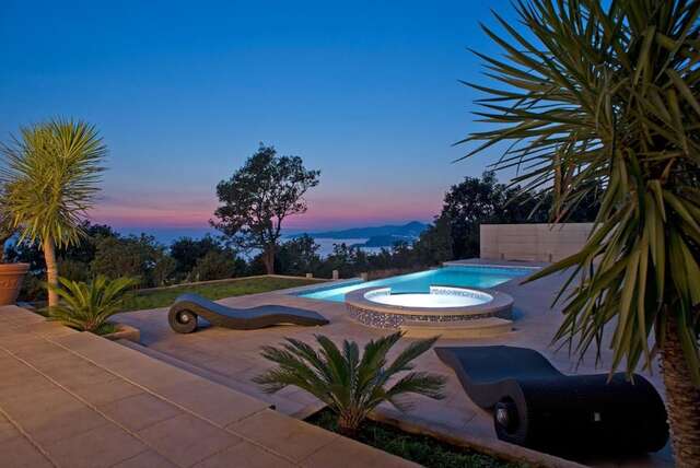 Виллы Luxury Villa Crystal Blue Свети-Стефан-48