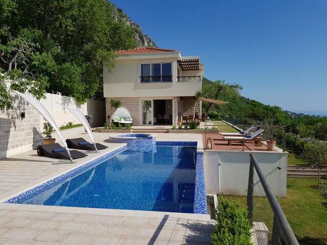 Виллы Luxury Villa Crystal Blue Свети-Стефан-83